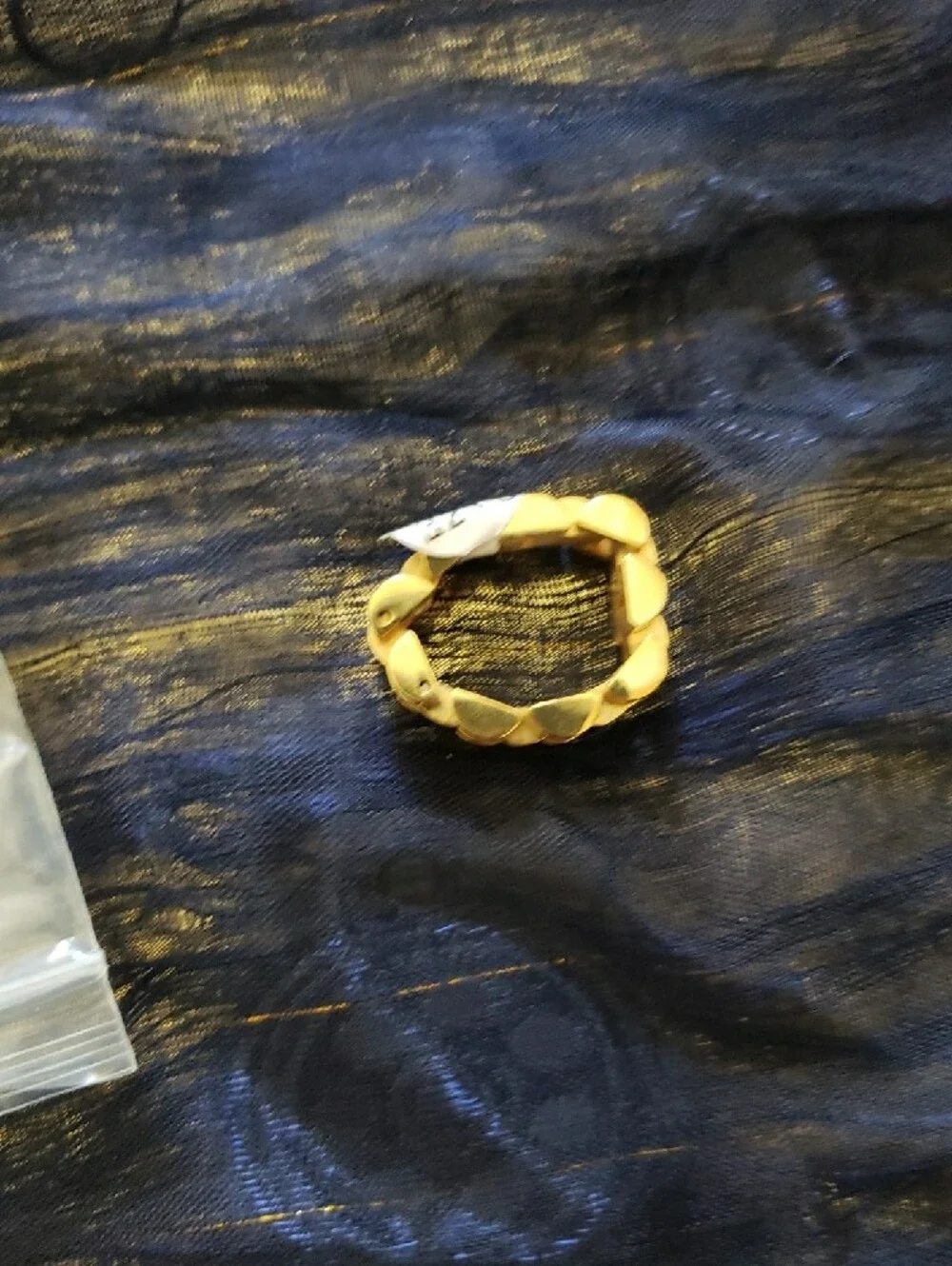 NWT-Gold Toned Watch Link Look Ring Size 9